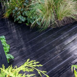 IRO Redwood Decking Charcoal Black 32mmx150mmx4.8m